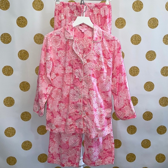 Extremely Rare Lilly Pulitzer Pajama Set in Pink Tropical Floral, Small - Picture 2 of 15